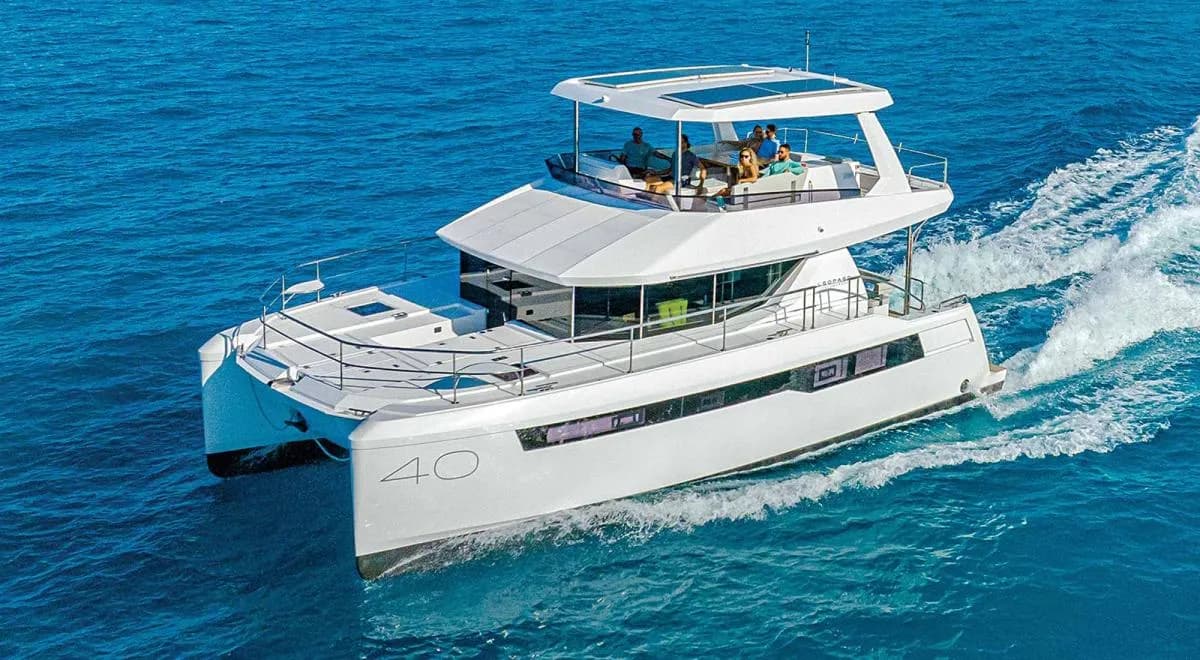 泰国普吉岛猎豹40英尺双体船豪华游艇包租